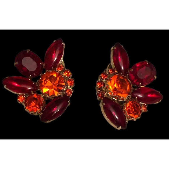 Juliana D&E Mid-Century Mod Red Orange Navette Rhinestone Clip On Earrings - Picture 4 of 6